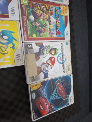 Pacchetto 9 Giochi Wii: Mario Kart, Super Mario Bros, Cars e altri