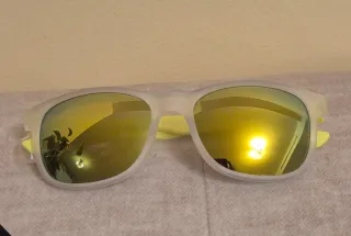 Gafas de sol SunPlanet trasparente opaco y amarill