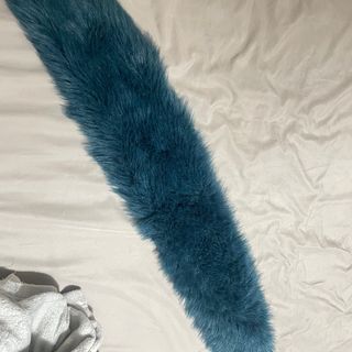 Cuello de peluche azul