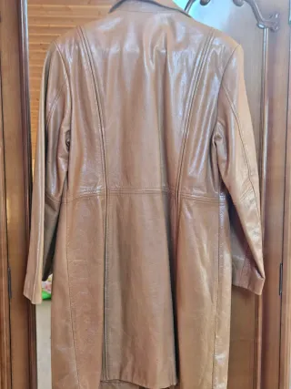 Abrigo de piel marrón Fórmula Joven