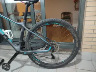 Bicicleta de montaña cuadro carbono