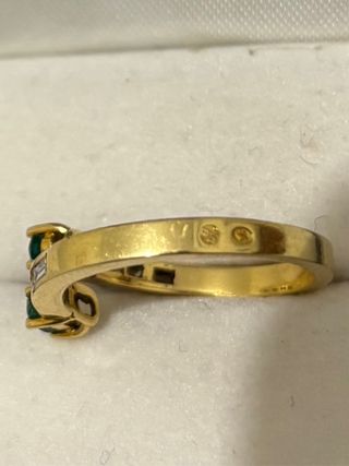 Sortija toi moi esmeralda y brillantes oro