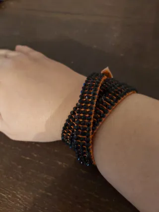 Bracciale donna nero strass e arancione