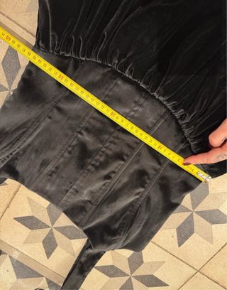 Vestido corsé terciopelo Zara T.S