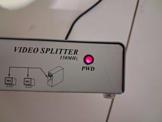 Lote 2 aparatos: Switch y Video Splitter