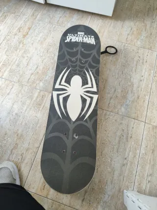 Patinete Marvel Ultimate Spider-Man