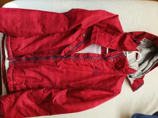 Abrigo de nieve BERG niña rojo.