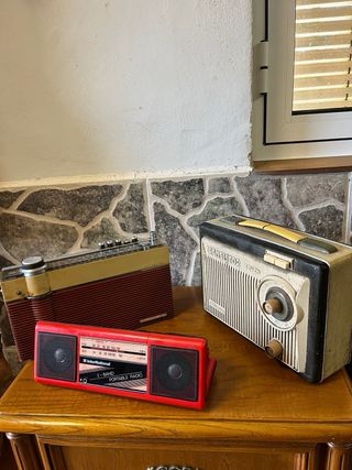 Lote 3 radios portátiles (adorno/reparar)