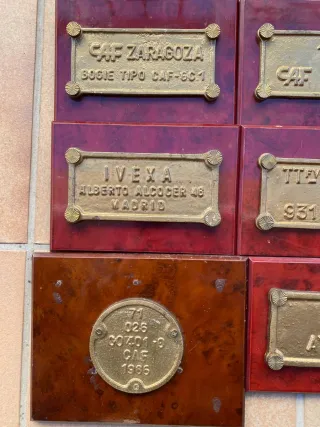 COLECCION DE 6 PLACAS DE RENFE ENMARCADAS