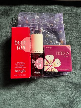 Benefit Benetint y Hoola Mini