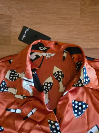 Blusa Erre y Eme con etiqueta Estampado Zapatitos