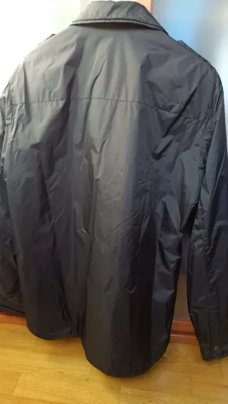 Abrigo King George Negro