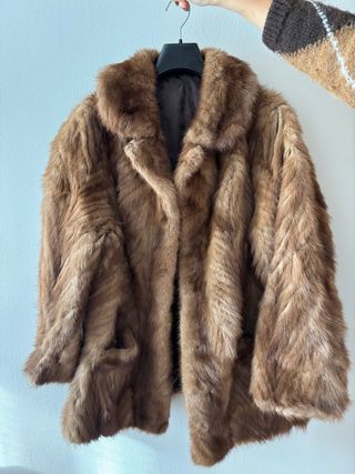 Chaquetón de pelo marrón