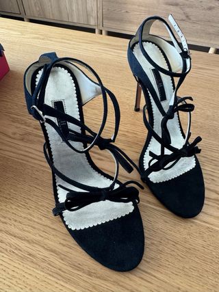 Sandalias Carolina Herrera Negras