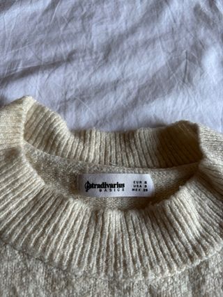 Jersey de punto beige/crema de Stradivarius