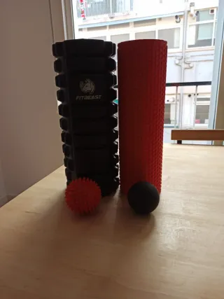 Rodillo de espuma/Foam Roller y pelotas Fitbeast