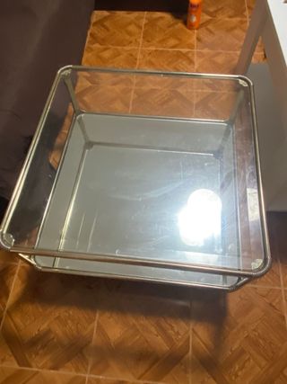 Mesa de centro cristal y metal dorado