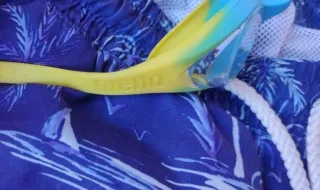 Lote 2 BAÑADORES T.3-4 Años + GAFAS natación ARENA