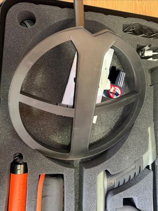 Detector XP Deus 2 en su maletín