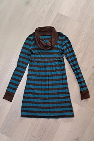 Vestido corto rayas marrón y azul