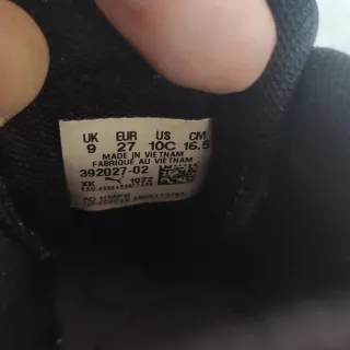 Sneakers Puma nere unisex numero 27 con strap