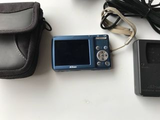 Cámara Nikon Coolpix Azul + Accesorios