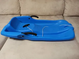 Trineo azul para nieve - SIN ESTRENAR!!!