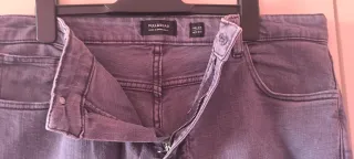 Pantalón vaquero Pull&Bear Talla 42