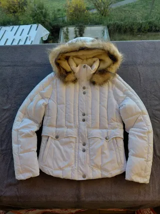 Piumino Levi's vintage bianco con cappuccio