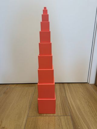Torre Rosa Montessori con tavolette
