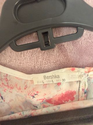 Blusa floral Bershka