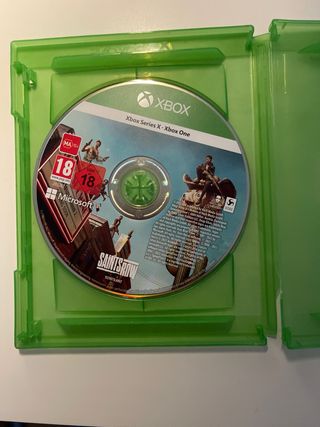 Xbox Series X con mando y 2 juegos.Todo seminuevo.