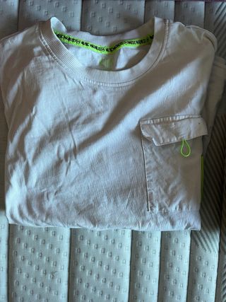 Lote 2 Camisetas niño y sudadera