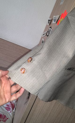 Americana, Talla 52.