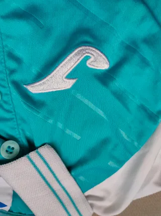 Polo Joma Azul y Blanco