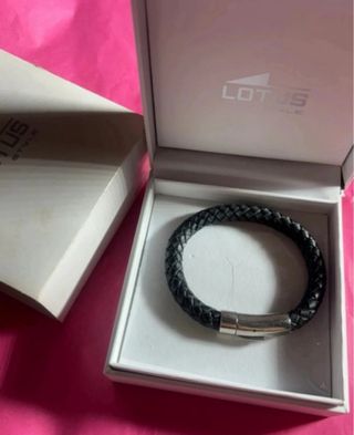 NUEVA Pulsera Lotus trenzada negra cierre metálico