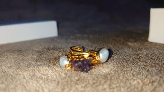 Anillo L'atelier de Gaia Ajustable Oro y Púrpura