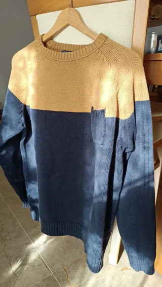 Jersey nuevo  mostaza y azul