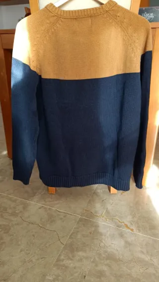 Jersey nuevo  mostaza y azul