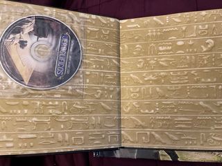 Libros resuelve misterio. Oro inca y Jeroglíficos