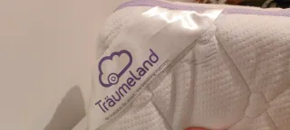 Cuna bebé Ikea blanca con cajones