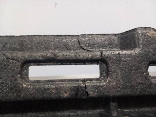 REFUERZO PARAGOLPES DELANTERO TOYOTA AURIS (E18)