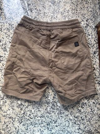 Pantalones cortos marrones