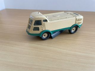 Dinky Toys Fr. Ref. 596 Arroseuse-Balayeuse LMV