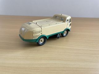 Dinky Toys Fr. Ref. 596 Arroseuse-Balayeuse LMV