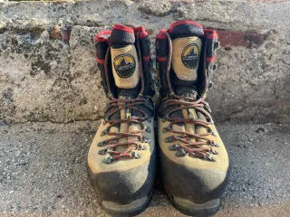 Botas Montaña La Sportiva Nepal Talla 44,5 evo GTX