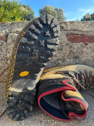 Botas Montaña La Sportiva Nepal Talla 44,5 evo GTX