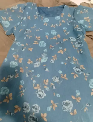 Vestido de verano azul con flores( talla SG)