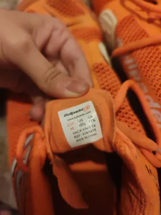 Zapatillas de fútbol sala naranjas