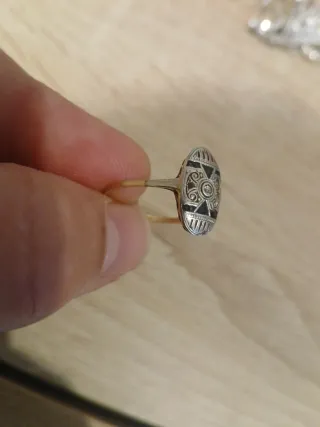 Anillo Victoriano oro